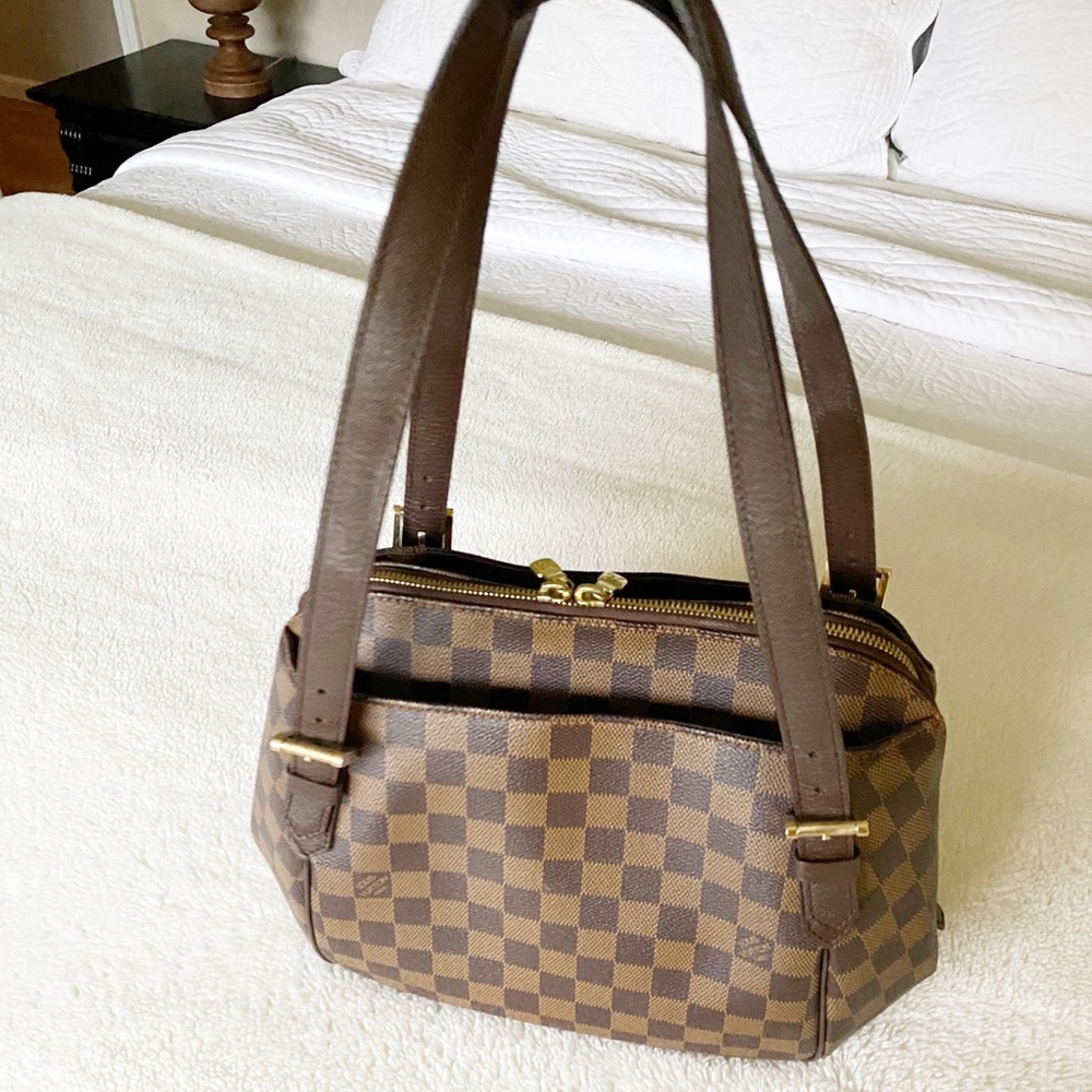 ❌ TRADED ❌ Louis Vuitton Belem MM Damier Ebene - Picture 2 of 8